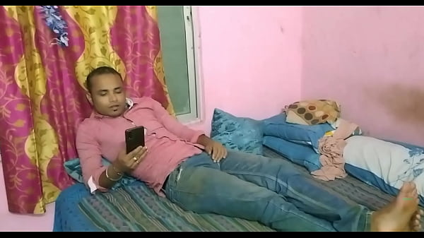 Indian Man Having Sex With Her Kaamwali Bhabhi Wife Not At Home