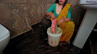 mami bhanja Affair- वाह! इतना बड़ा लोडा, तेरी मामी आज चुदना चाहती है, desi indian slut hard sex in bathroom by her bhanja.